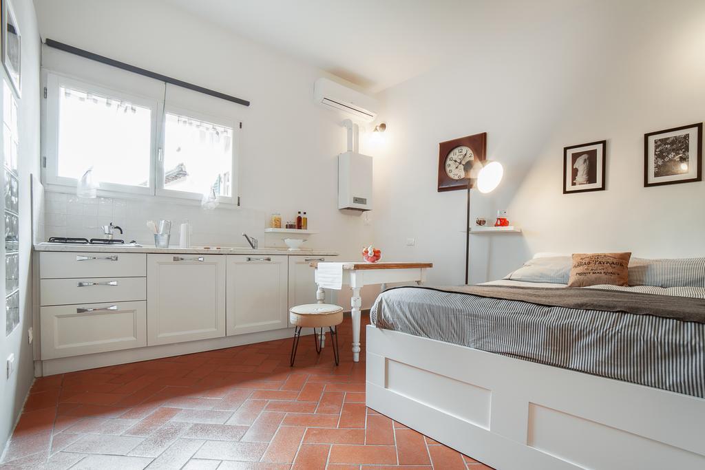 Central Pitti Studio Flat Флоренция Екстериор снимка