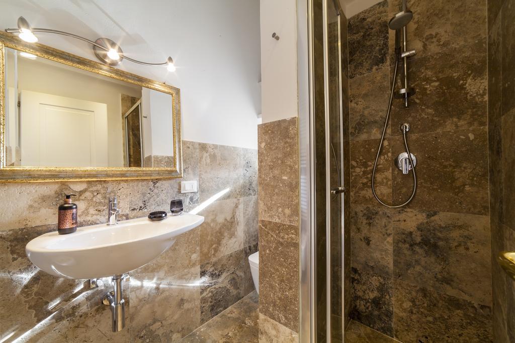 Central Pitti Studio Flat Флоренция Екстериор снимка