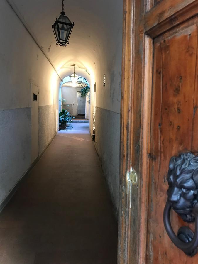 Central Pitti Studio Flat Флоренция Екстериор снимка